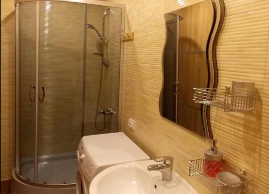 Svobody Avenue Apartment Λβιβ Δωμάτιο φωτογραφία