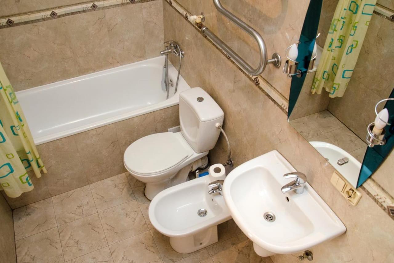 Svobody Avenue Apartment Λβιβ Εξωτερικό φωτογραφία